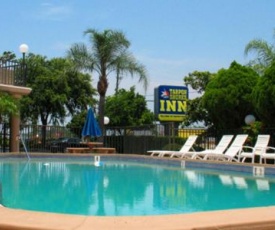 Tarpon Shores Inn