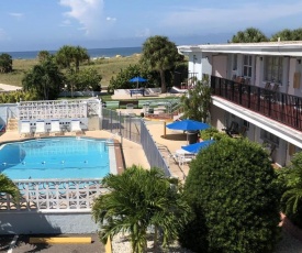 Beachside Resort Motel