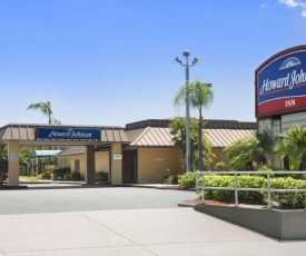 Howard Johnson by Wyndham Winter Haven FL