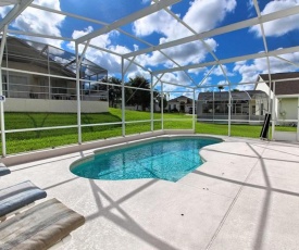 Beautiful Luau Pool Villa Next Disney World