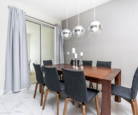 Modern Luxury in Champions Gate 4 Bdm townhouse