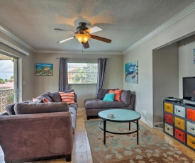 Condo-Walk to Daytona Beach, 6 Mi to Speedway