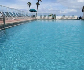 Ocean Jewel 219, 1 Bedroom, Ocean View, 2nd Floor, Pool, Sleeps 6