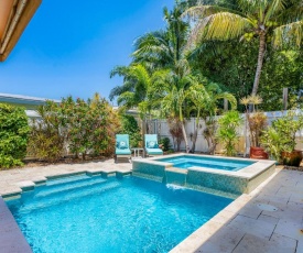 3b Allure w/Heated Pool & Jacuzzi, 5min to Beach!