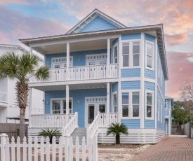 Blue Jay - Spectacular Destin Oasis w Pool Walking Distance to Beach