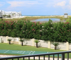 FREE Beach Service Unit 217 - Destin Sunset view off Private Balcony