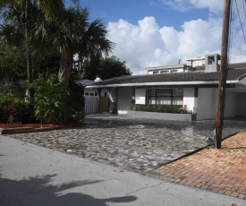 4 bed/4,5 bath Beach House Fort Lauderdale