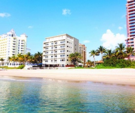 Sun Tower Hotel & Suites on the Beach