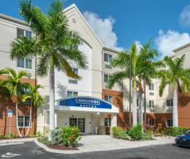 Candlewood Suites Fort Myers/Sanibel Gateway, an IHG Hotel