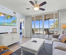 Estero Island Beach Villas 203, 2 BR, Gulf Front, Heated Pool, Sleeps 8