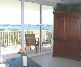 Destin West Sandpiper Bld 501 Bay side Condo