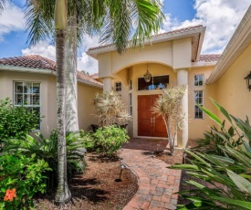 4 Bed 4 Bath Apartment in Cape Coral