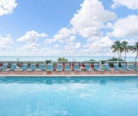 Hollywood Beach Tower by Capital Vacations