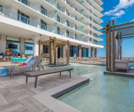 Hyde Beach Luxury Condo-Resort apts