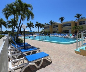 Barefoot Beach Resort New Private Beach Access GREAT Amenities