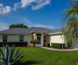 Close to bike trail and golf course- Comfort - 3 bedroom